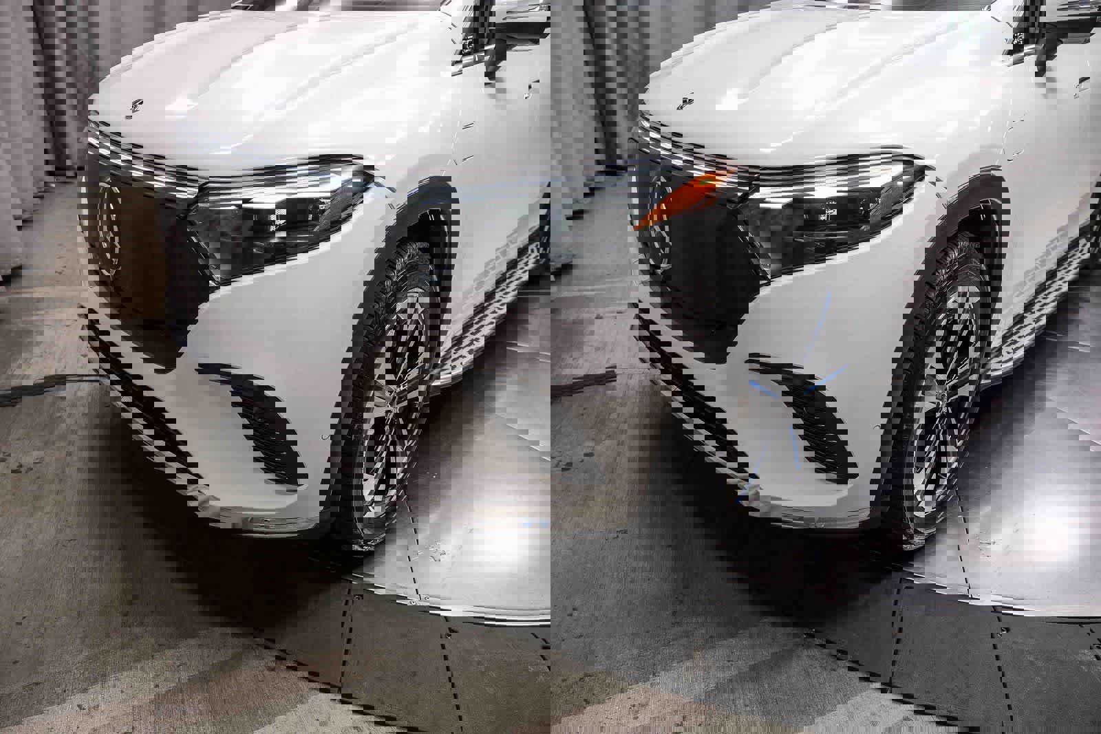 Certified 2023 Mercedes-Benz EQS 450+ SUV image 11