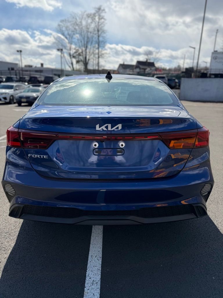 Used 2023 Kia Forte LXS image 13
