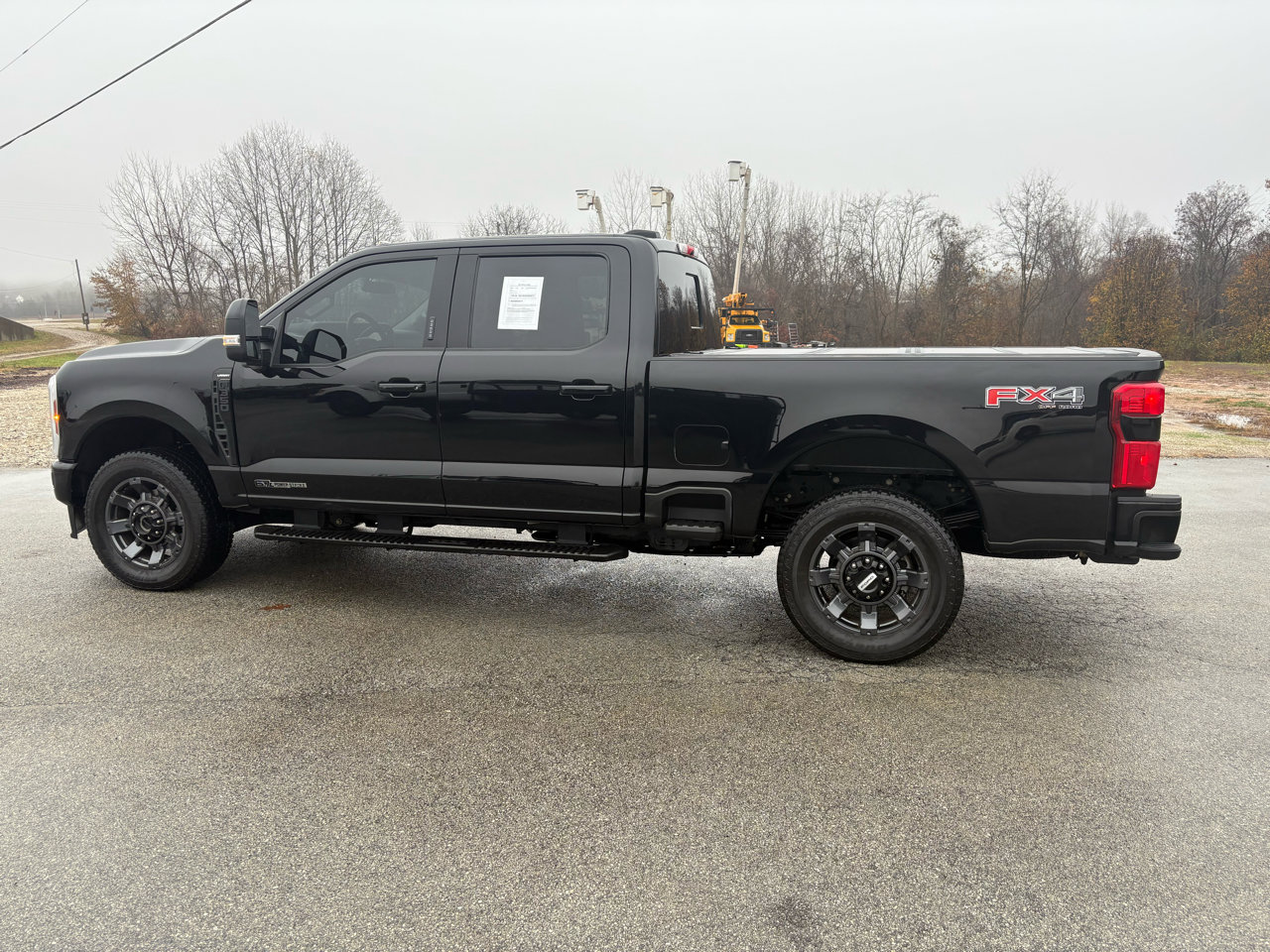 Used 2024 Ford F350 Lariat w/ Lariat Ultimate Package image 6