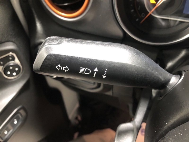 Used 2023 Jeep Gladiator Mojave w/ Cold Weather Group image 19