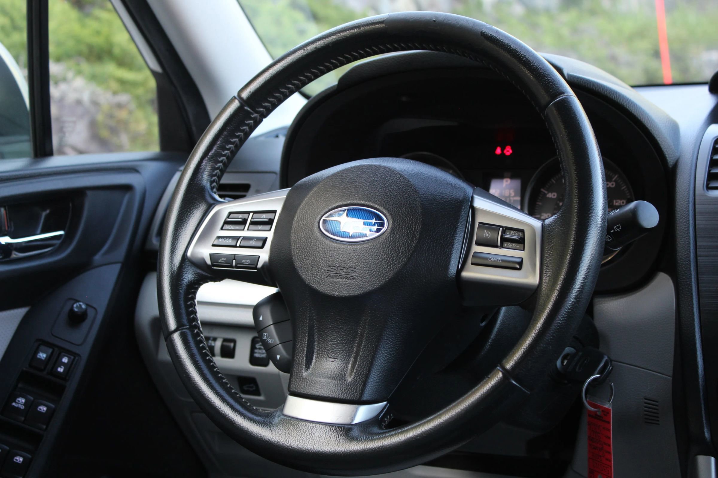 Used 2014 Subaru Forester 2.5i Limited image 20