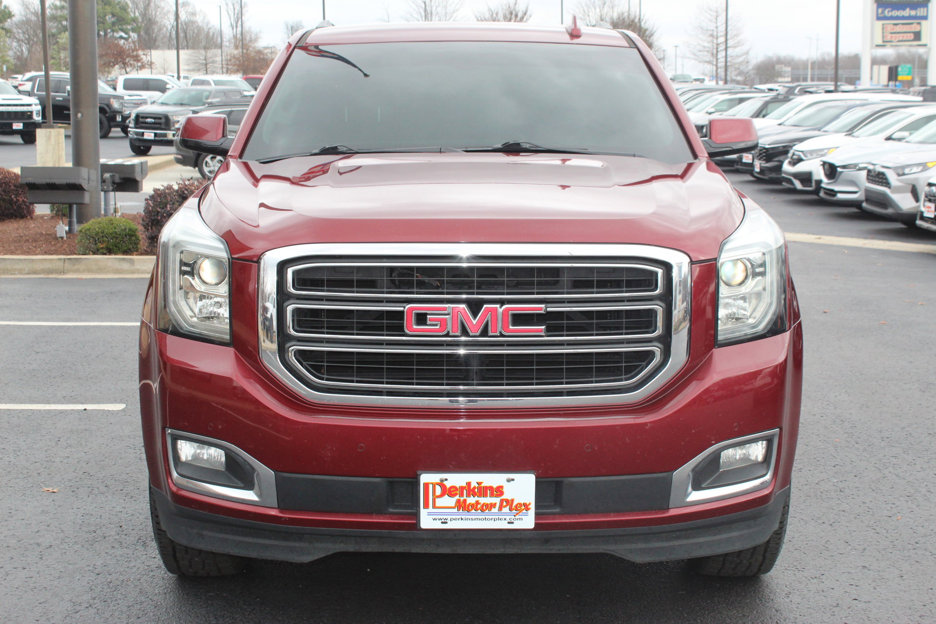 Used 2020 GMC Yukon SLE image 3