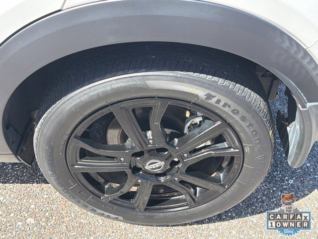 Certified 2023 Nissan Kicks SR FWD image 15