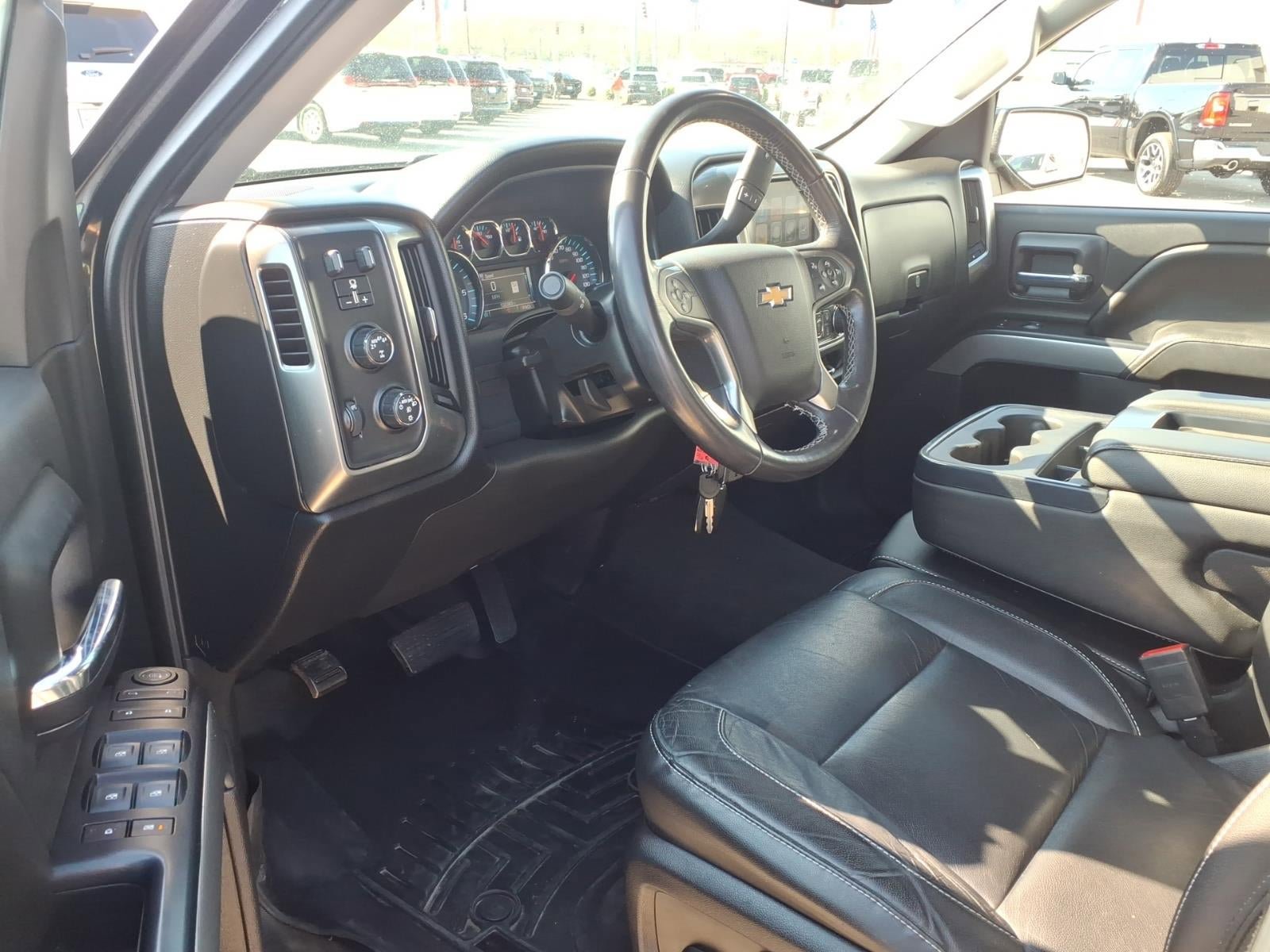 Used 2018 Chevrolet Silverado 1500 LT w/ All Star Edition image 6