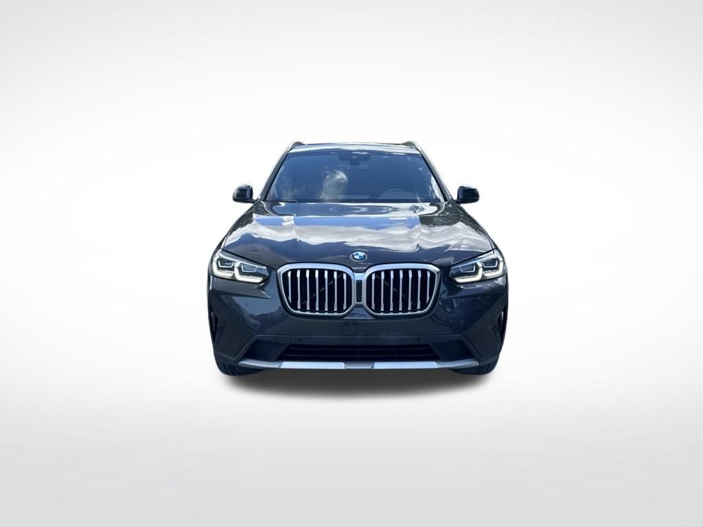 Used 2024 BMW X3 sDrive30i w/ Convenience Package w/ZPA RWD image 3