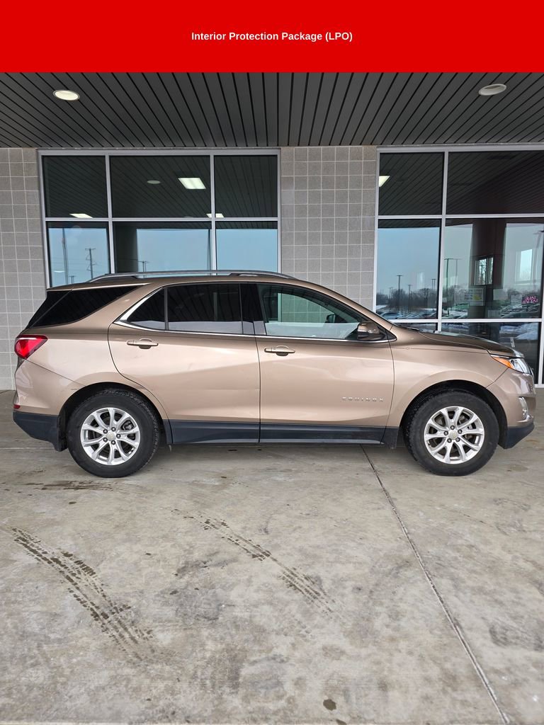 Used 2018 Chevrolet Equinox LT w/ Sun & Infotainment Package image 10