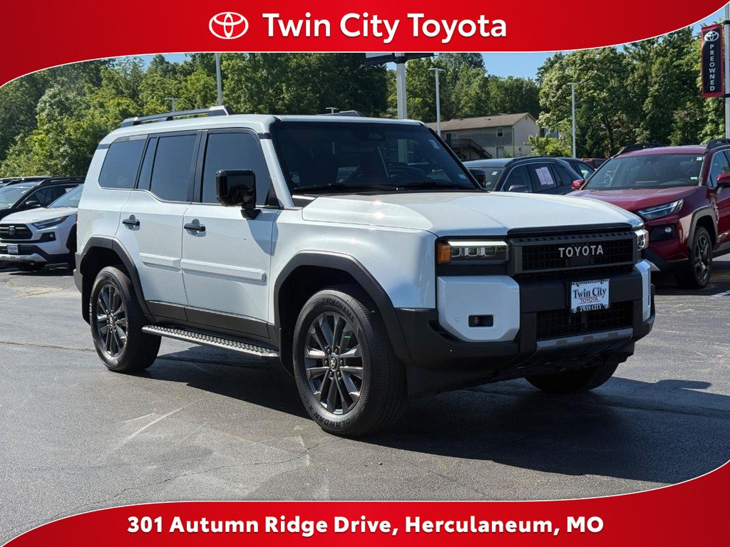 Certified 2025 Toyota Land Cruiser w/ Premium Package AWD/4WD image 1