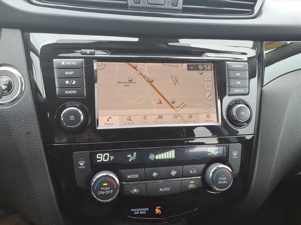 Used 2022 Nissan Rogue Sport SL w/ Premium Package image 22