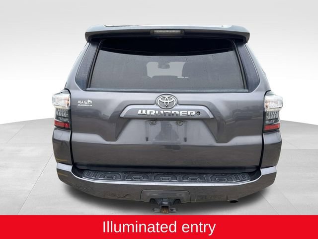 Used 2016 Toyota 4Runner SR5 image 8