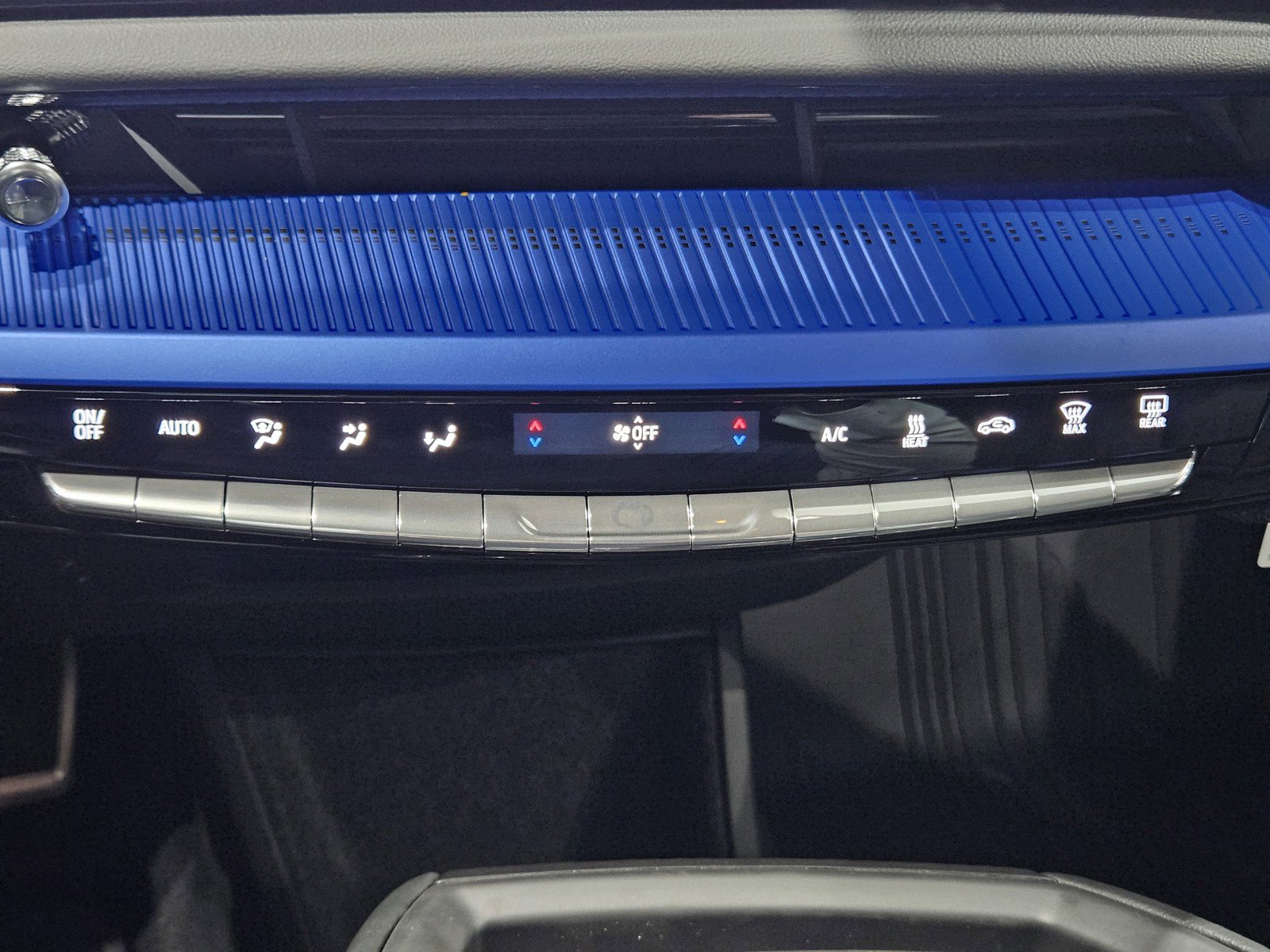 New 2026 Cadillac Optiq V w/ Magnus Launch Edition AWD/4WD image 14