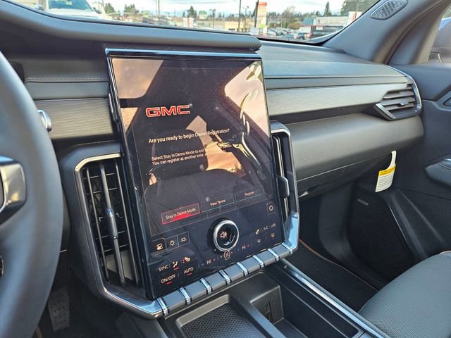 New 2026 GMC Acadia AT4 image 26