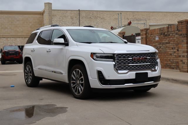 Used 2023 GMC Acadia Denali FWD image 2