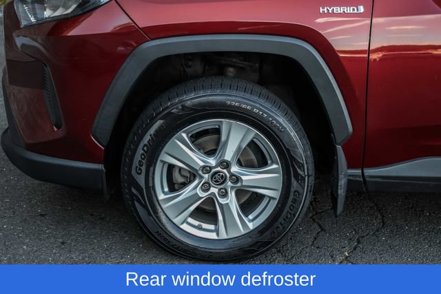 Used 2020 Toyota RAV4 LE w/ All Weather Liner Package AWD/4WD image 14