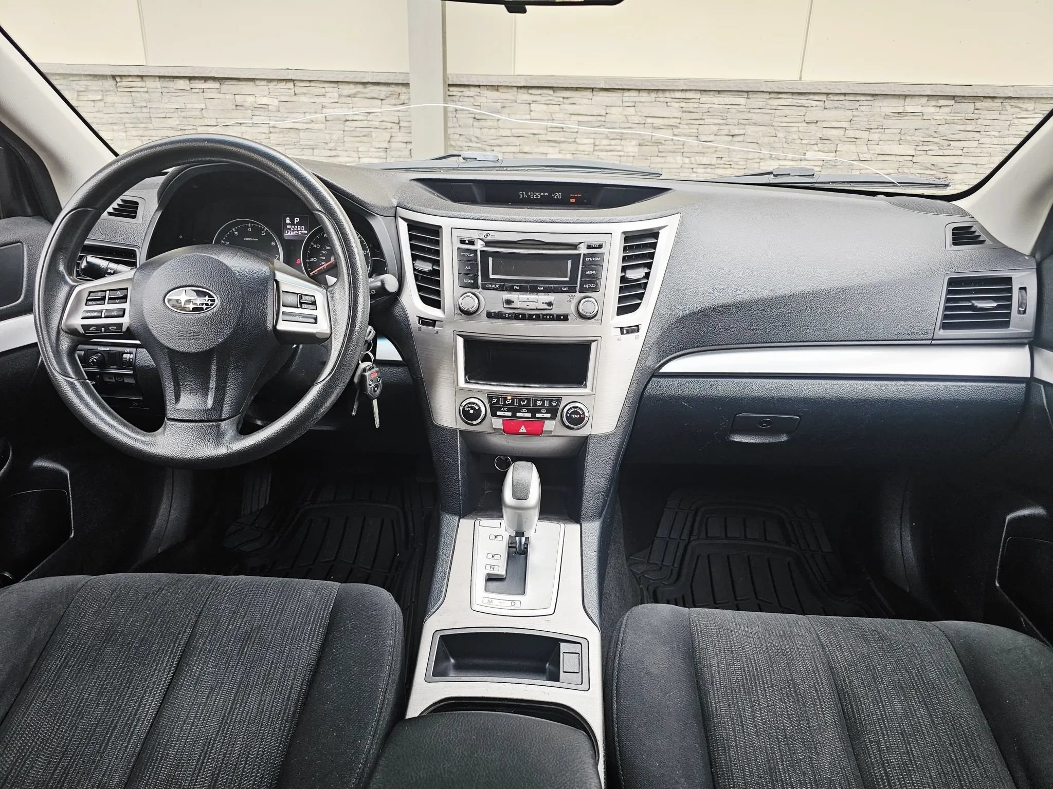 Used 2014 Subaru Outback 2.5i w/ Alloy Wheel Package AWD/4WD image 13