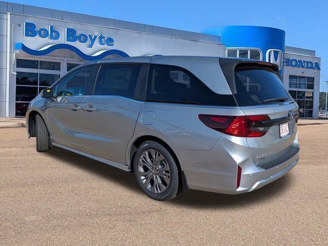 New 2026 Honda Odyssey Touring image 3