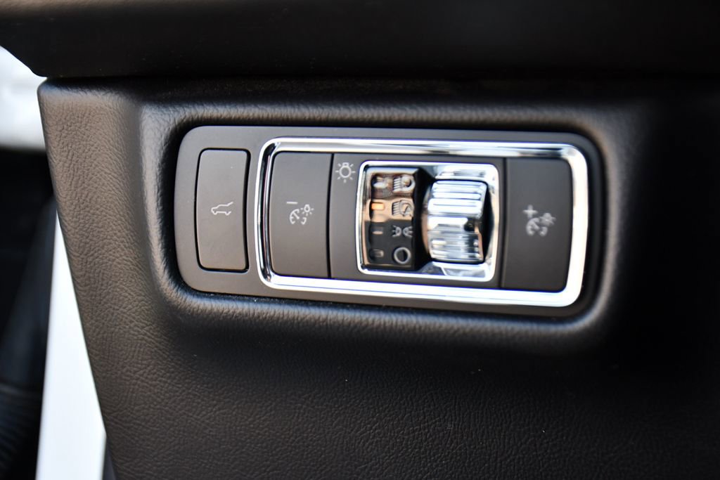 Used 2023 Lincoln Aviator Reserve w/ Class IV Trailer Tow Package image 36