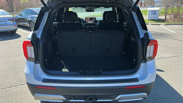 Used 2025 Ford Explorer Platinum w/ LUX Leather Package image 26