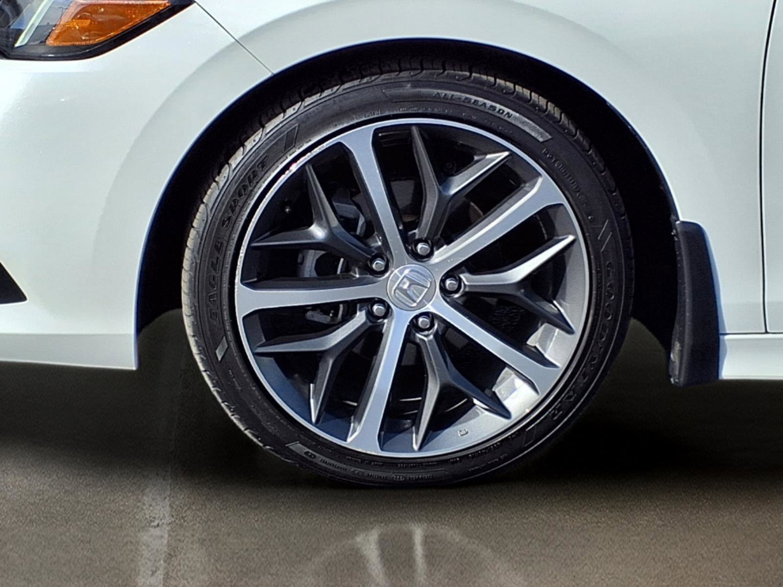 Certified 2024 Honda Civic Touring image 12