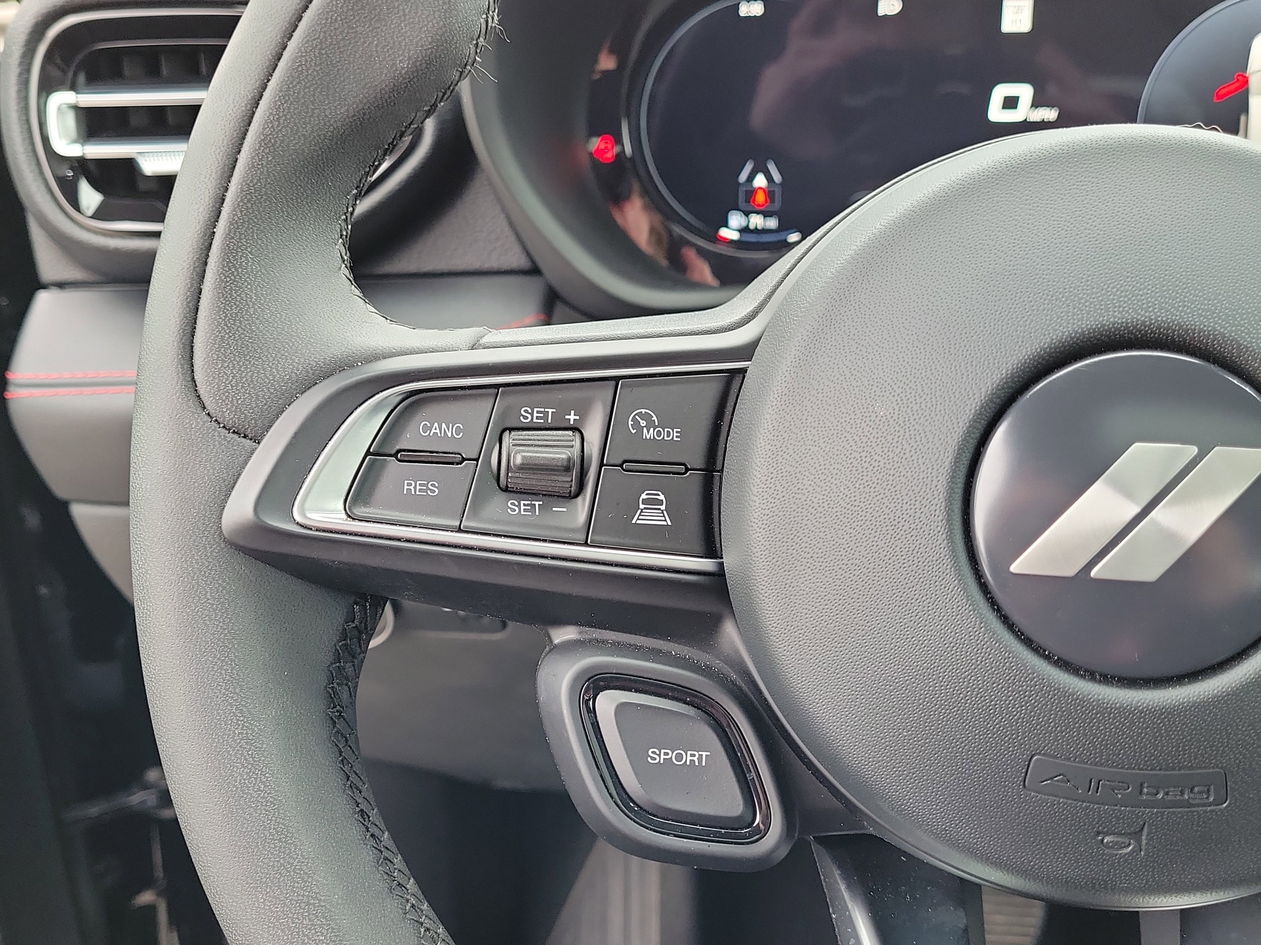 Used 2024 Dodge Hornet GT image 25