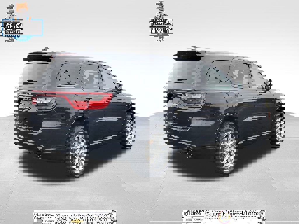 Used 2023 Dodge Durango GT image 4