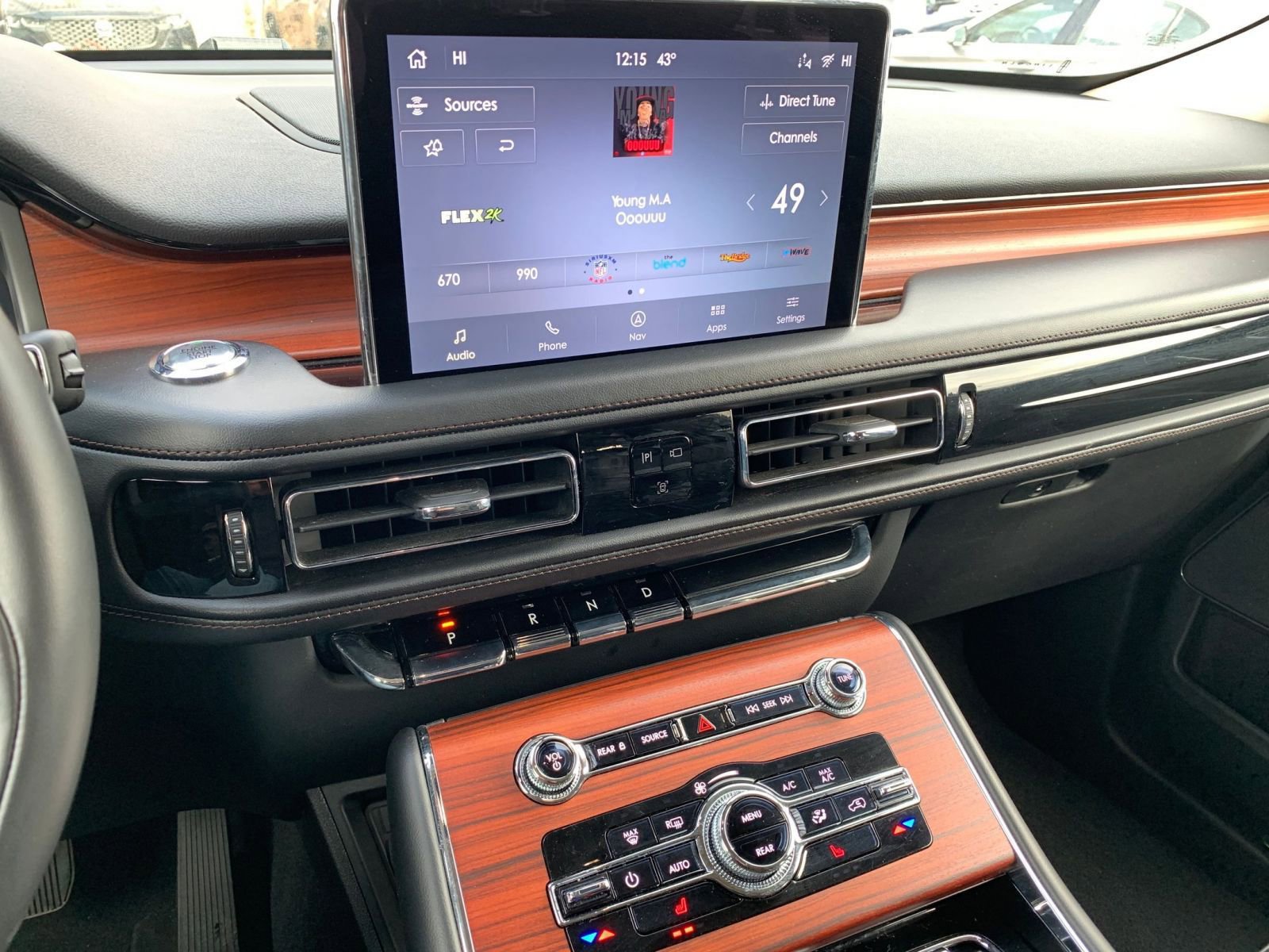 Used 2024 Lincoln Aviator Reserve image 20