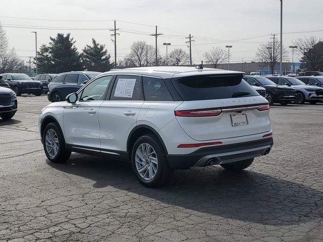 Certified 2024 Lincoln Corsair AWD image 3