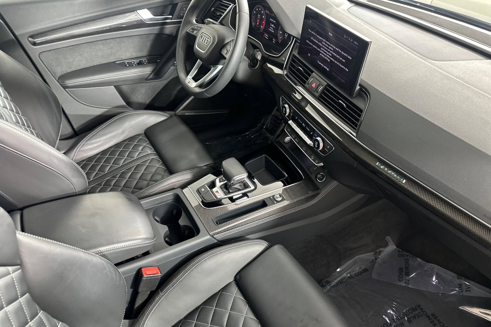 Used 2024 Audi SQ5 Premium Plus w/ Premium Plus Package image 15