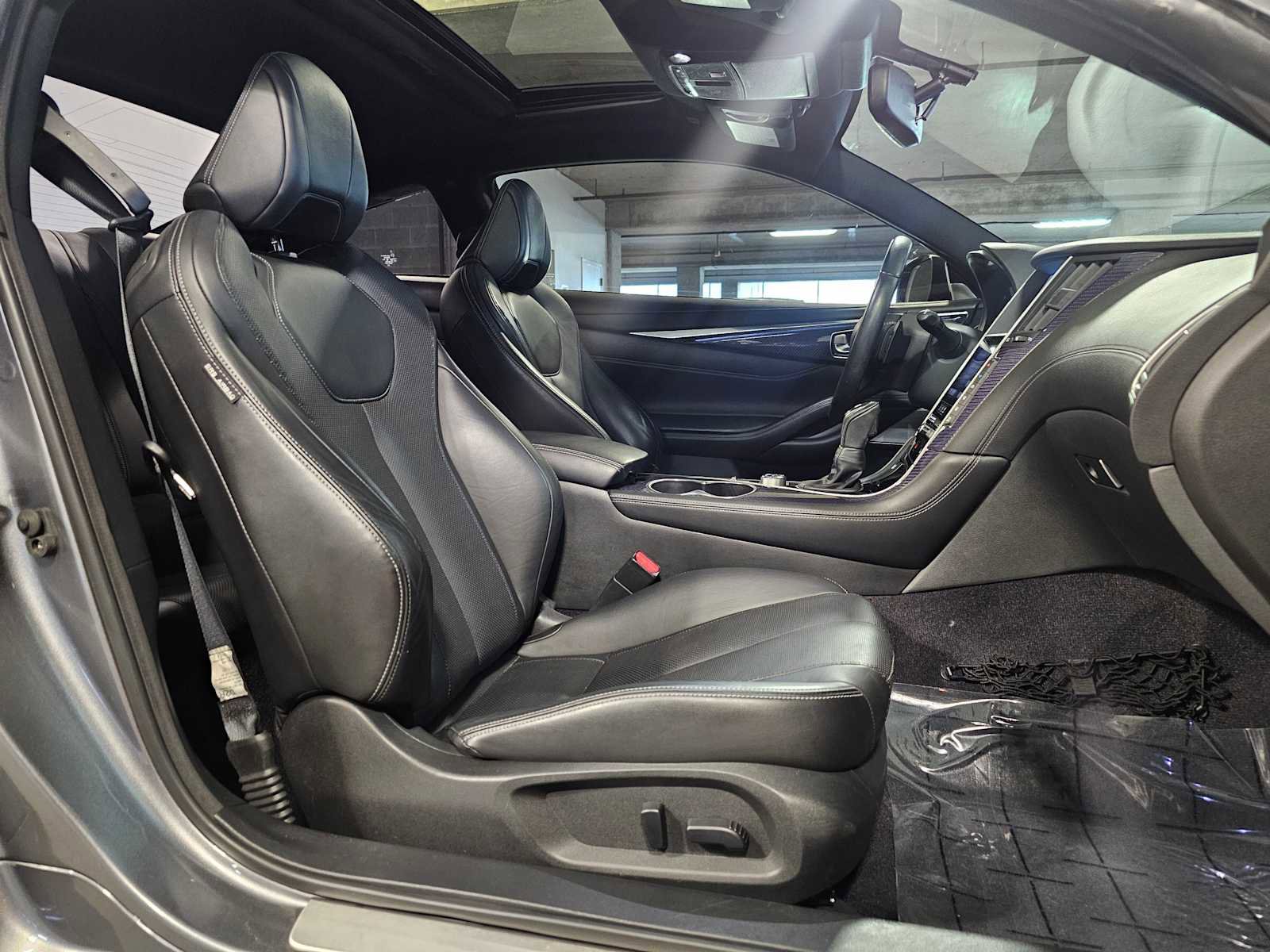 Used 2017 INFINITI Q60 3.0t Sport image 36