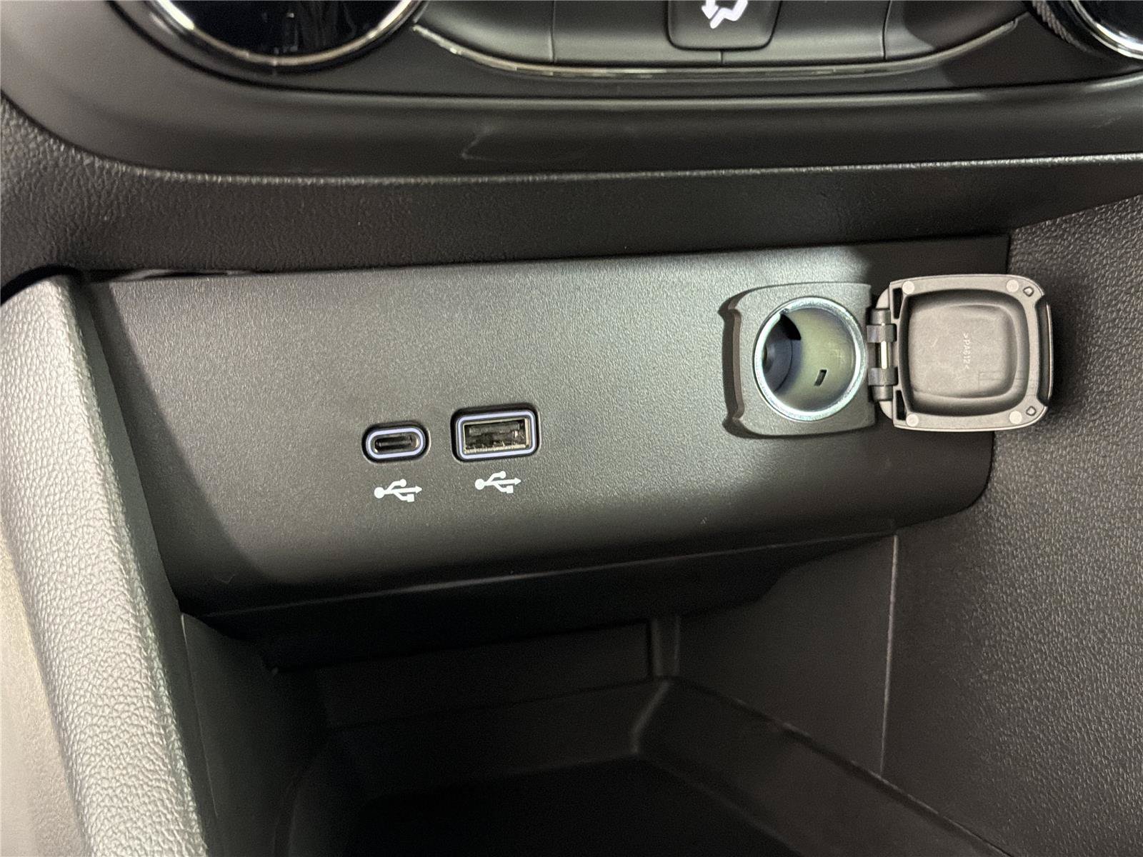 New 2026 Buick Encore GX Preferred FWD image 29