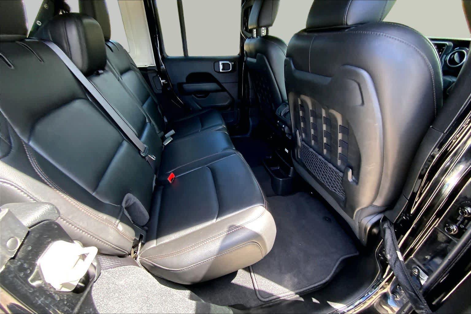 Used 2023 Jeep Wrangler Unlimited Rubicon 392 AWD/4WD image 19