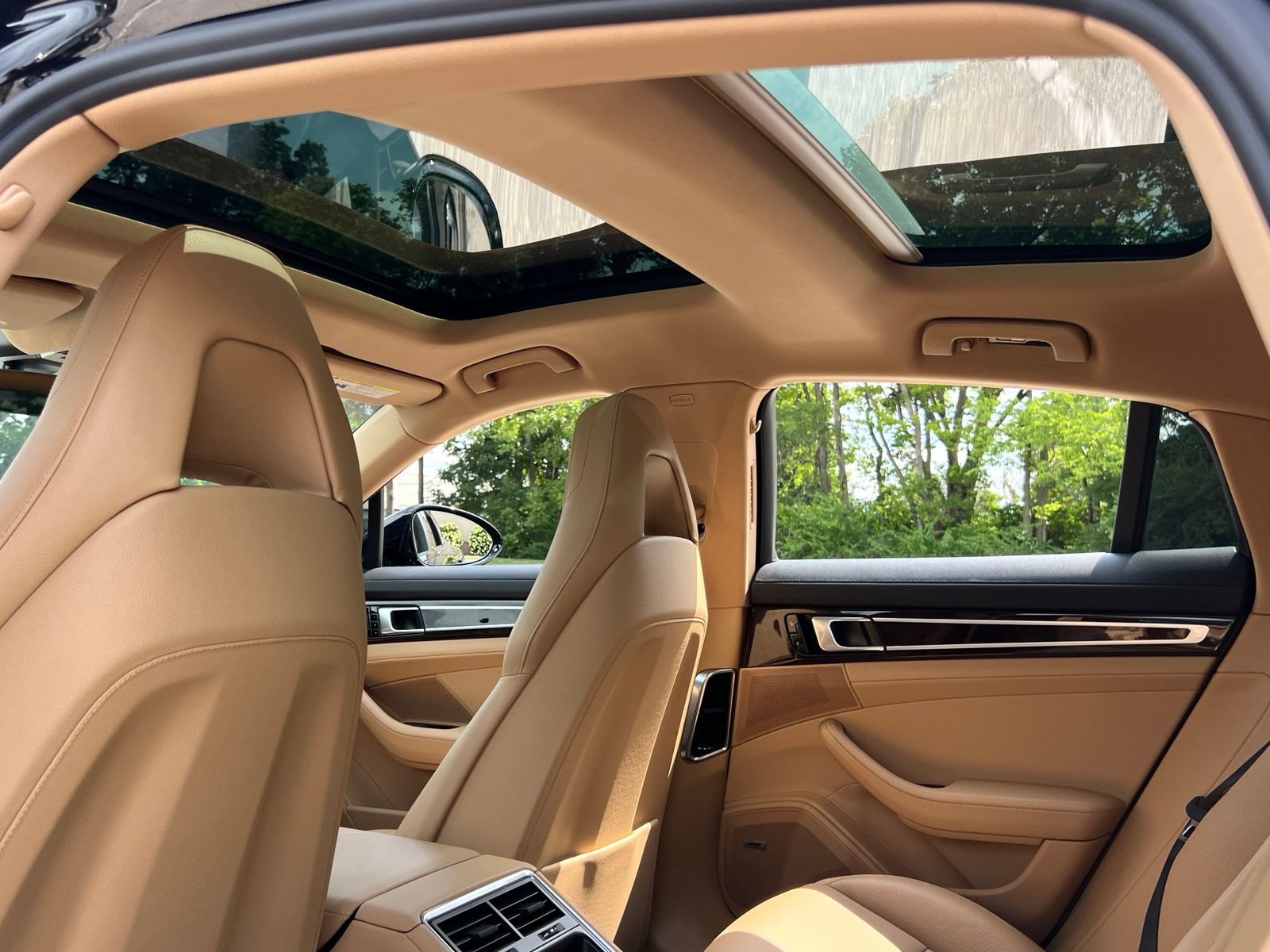 Certified 2018 Porsche Panamera 4S AWD/4WD image 24