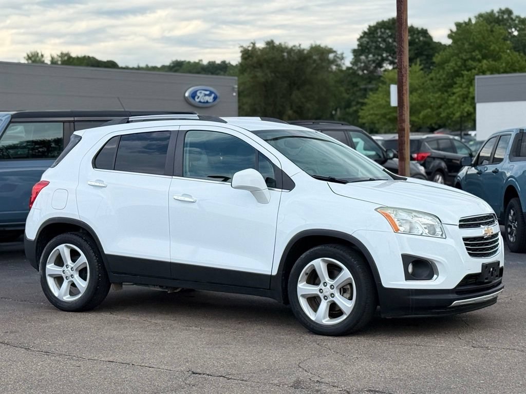 Used 2016 Chevrolet Trax LTZ FWD image 26