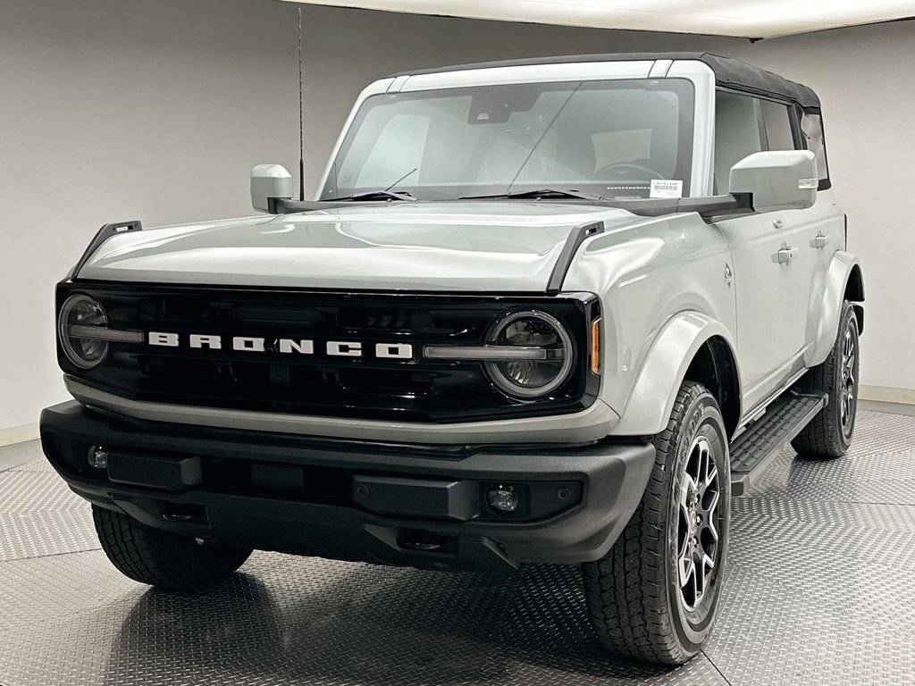 Used 2023 Ford Bronco Outer Banks