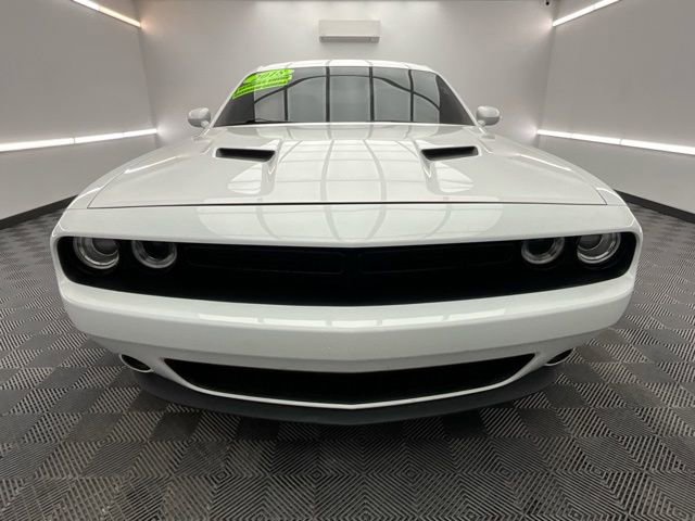 Used 2018 Dodge Challenger SXT w/ Blacktop Package image 2