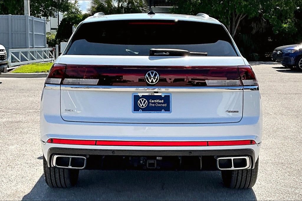 Certified 2024 Volkswagen Atlas Cross Sport SEL Premium R-Line AWD/4WD image 6