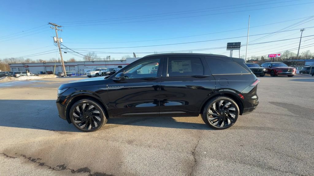 New 2026 Lincoln Nautilus Reserve image 5