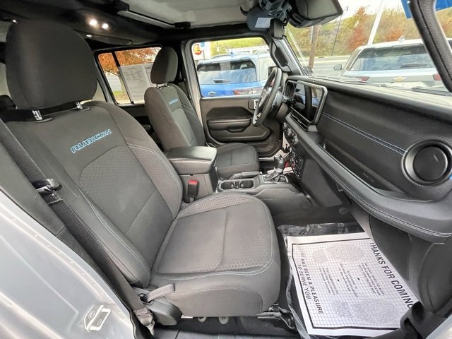 Used 2024 Jeep Wrangler Unlimited Rubicon 4xe image 38