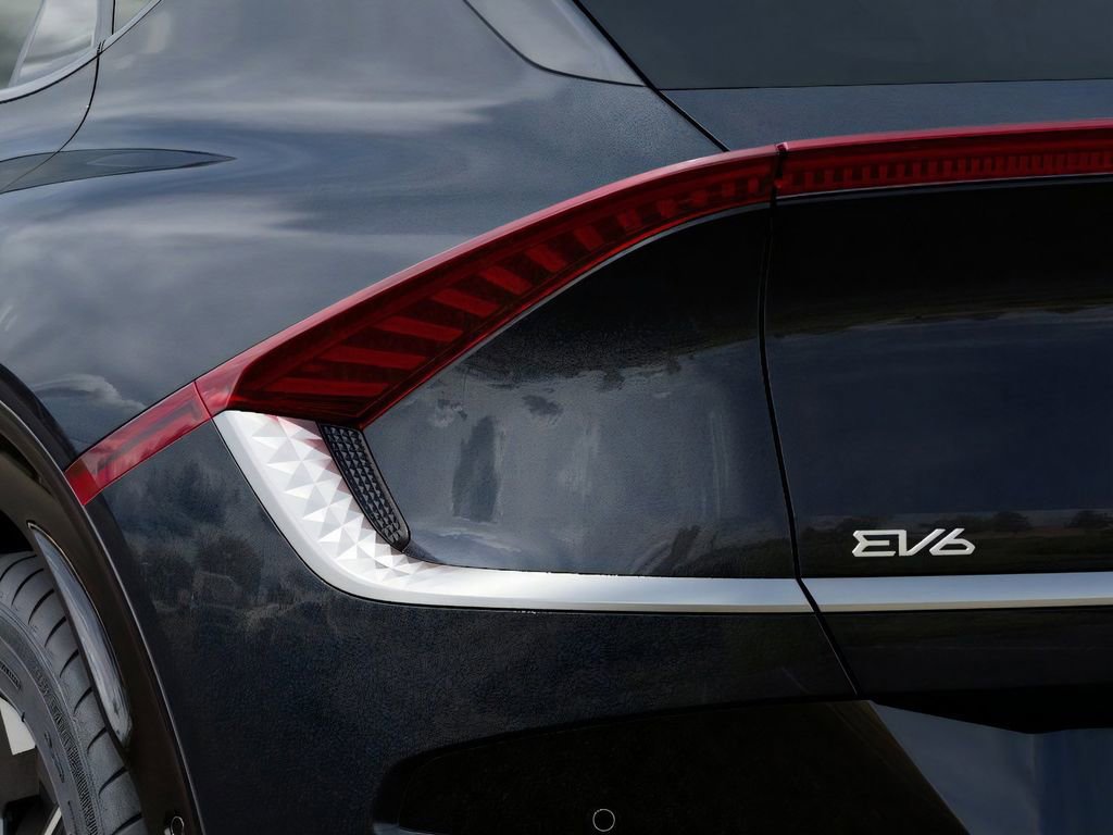 New 2025 Kia EV6 Wind AWD/4WD image 11