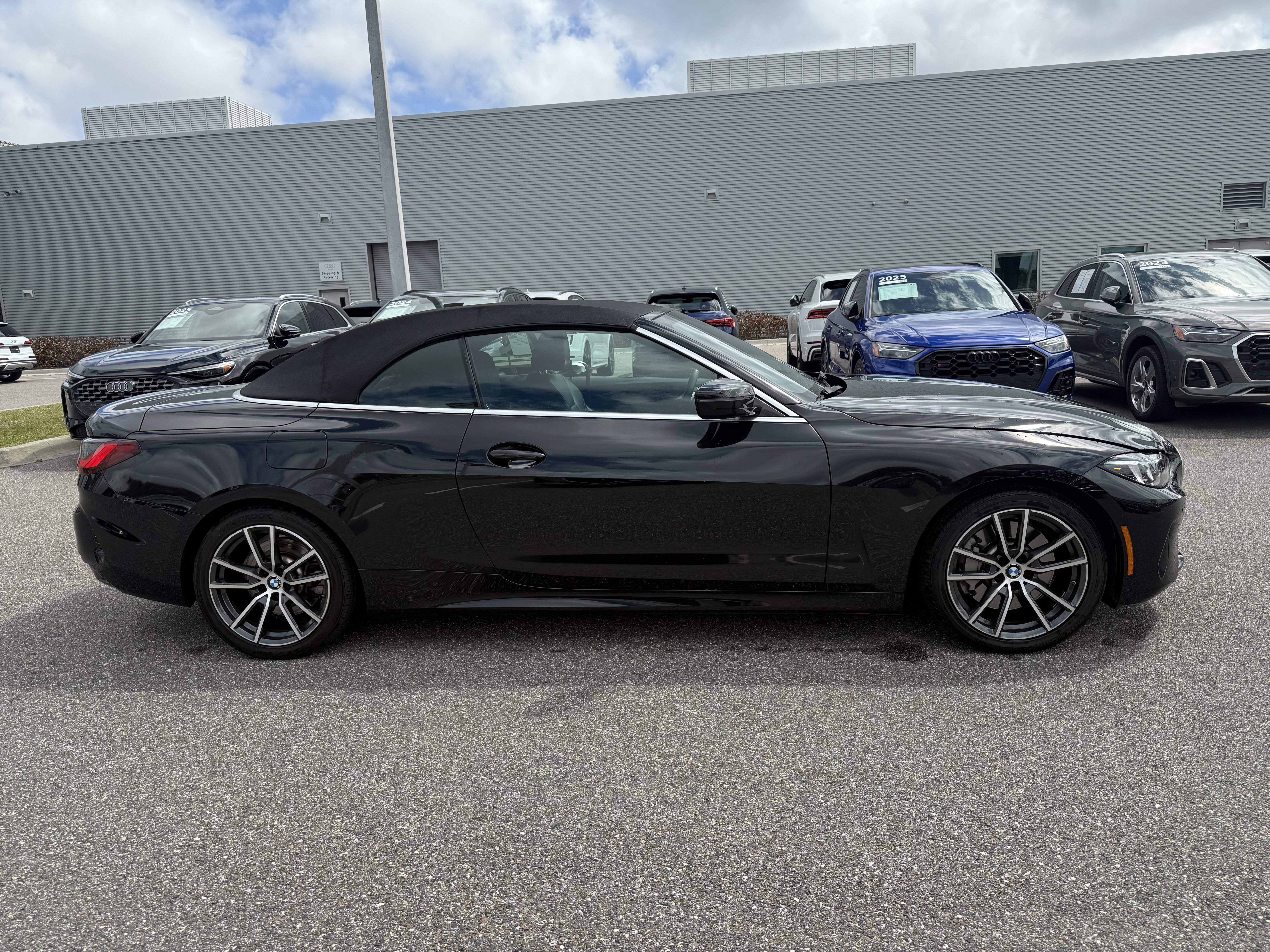 Used 2025 BMW 430i Convertible image 4