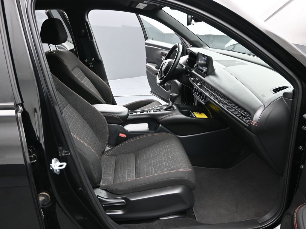 Used 2025 Honda HR-V Sport image 26