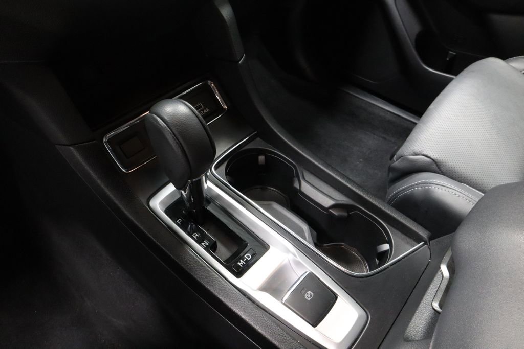 Used 2023 Subaru Ascent Limited image 32