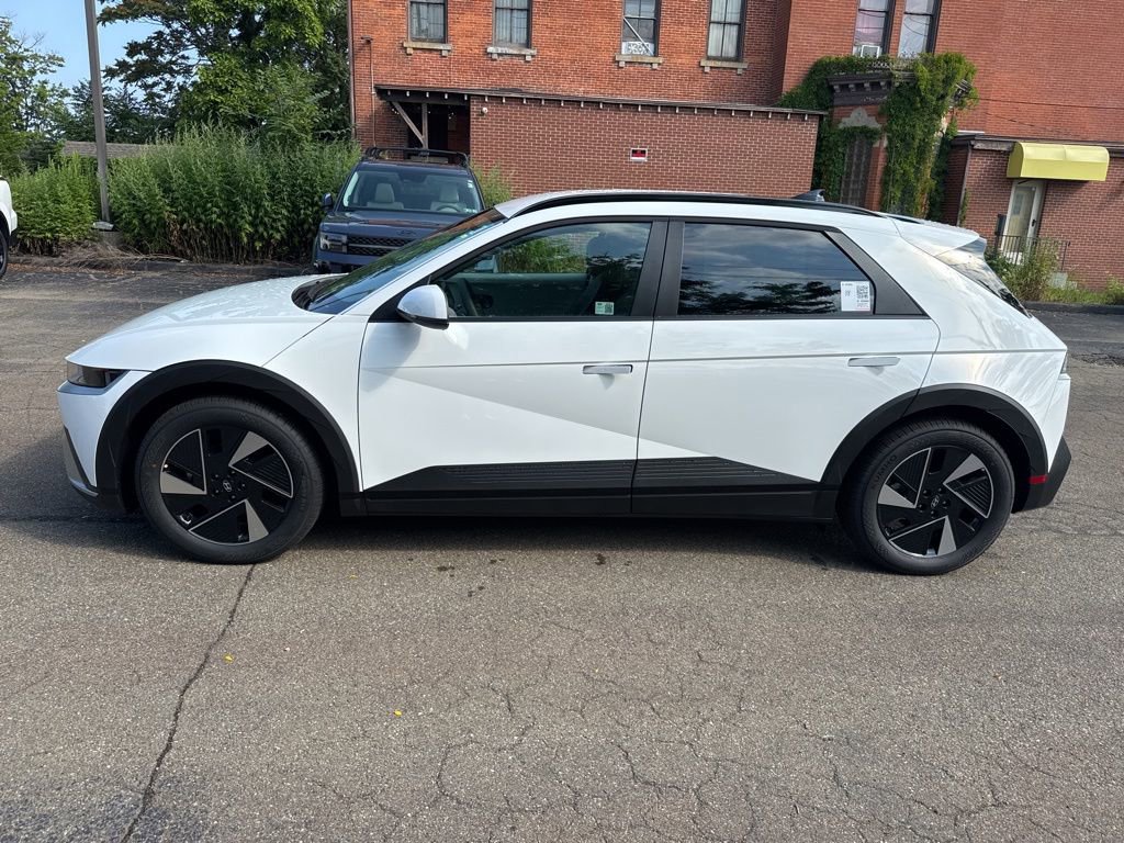New 2025 Hyundai Ioniq 5 SEL image 4