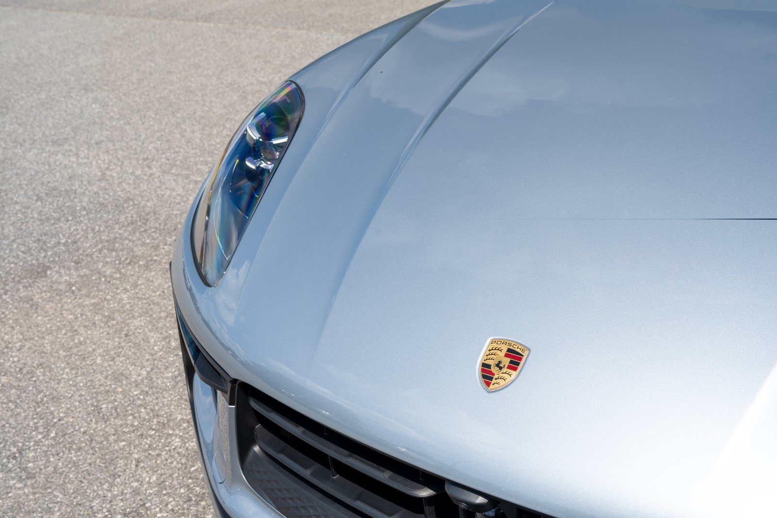 Certified 2026 Porsche Macan AWD/4WD image 18