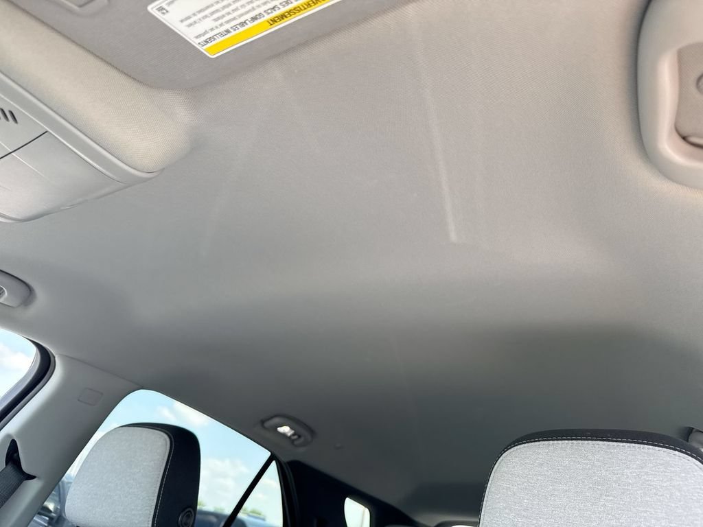 Used 2022 Chevrolet Equinox LT FWD image 22