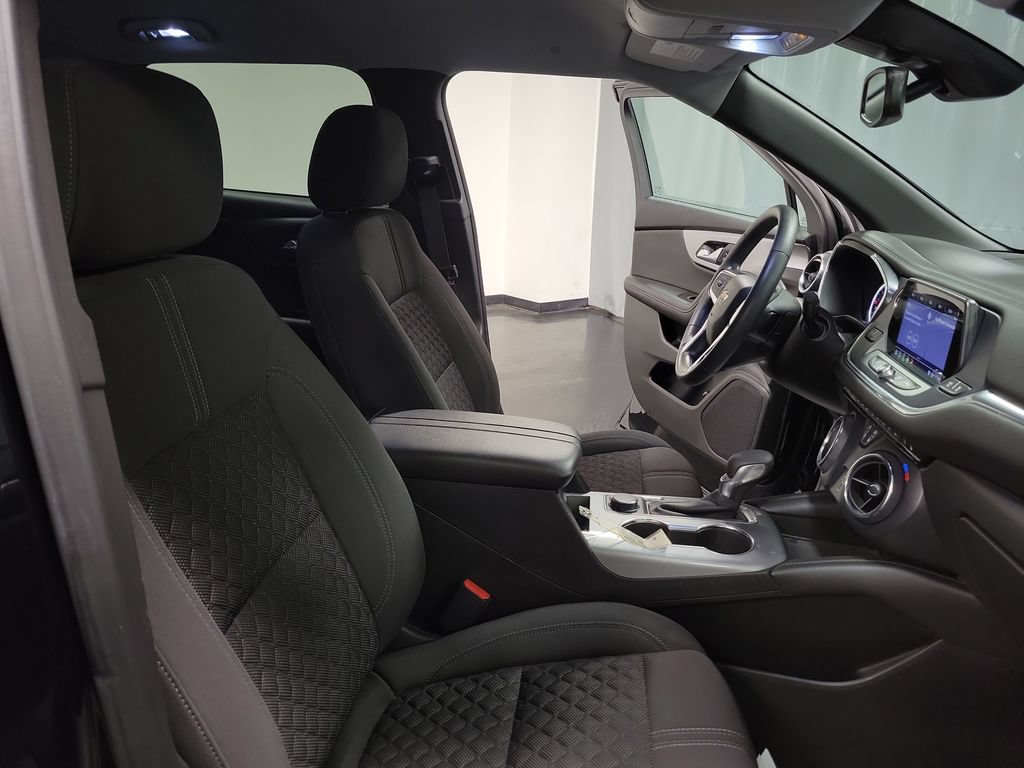 Used 2022 Chevrolet Blazer LT FWD image 32
