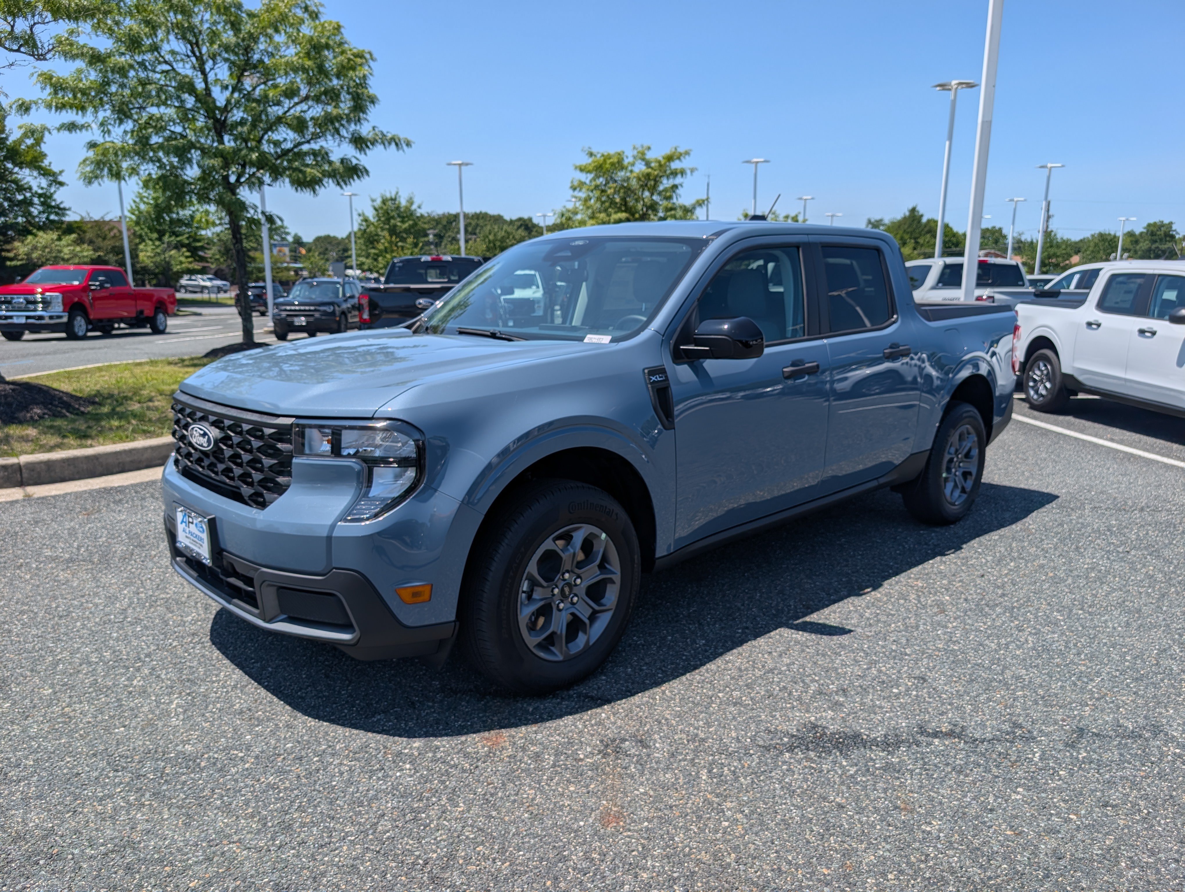 New 2026 Ford Maverick XLT w/ XLT Luxury Package AWD/4WD image 4