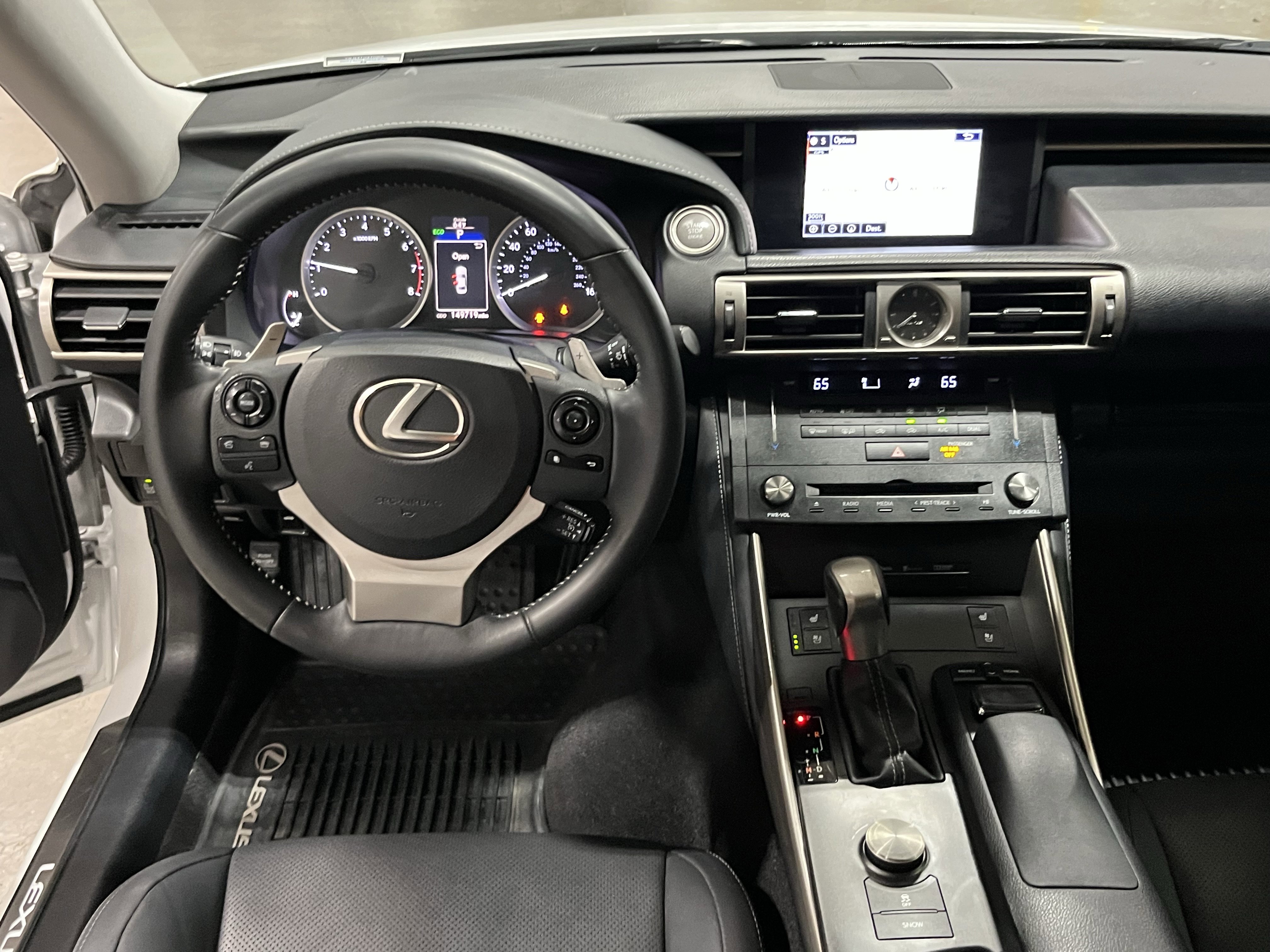 Used 2015 Lexus IS 250 AWD w/ Navigation System Package image 11