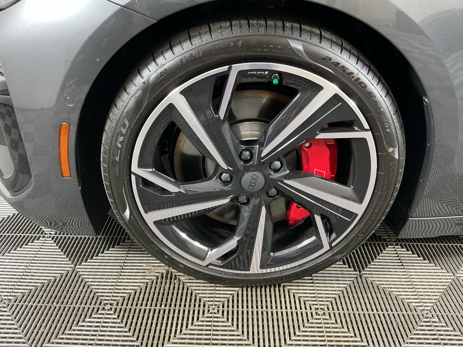 New 2027 Audi S6 e-tron Prestige AWD/4WD image 5