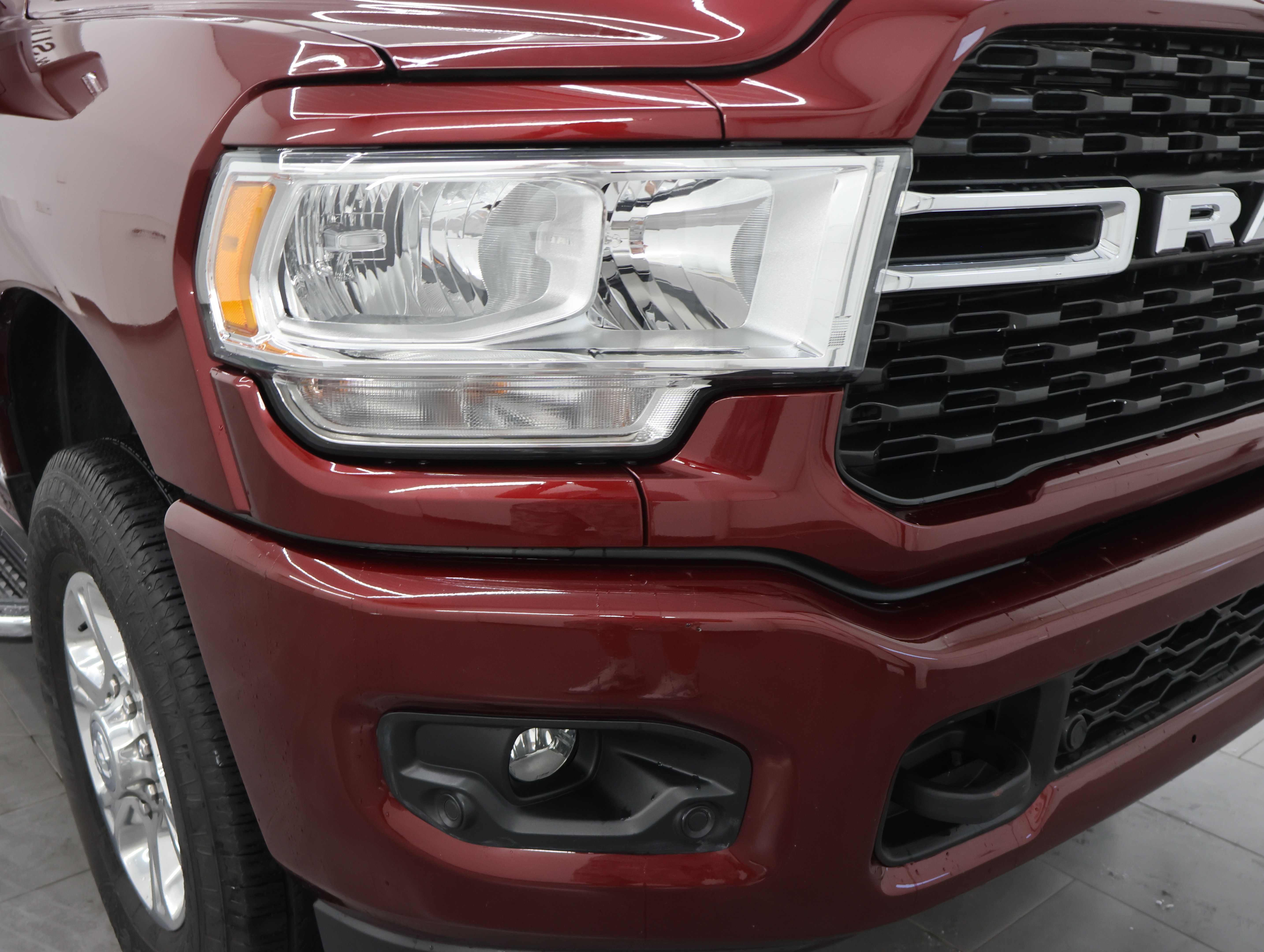 Used 2024 RAM 2500 Big Horn w/ Safety Group AWD/4WD image 22