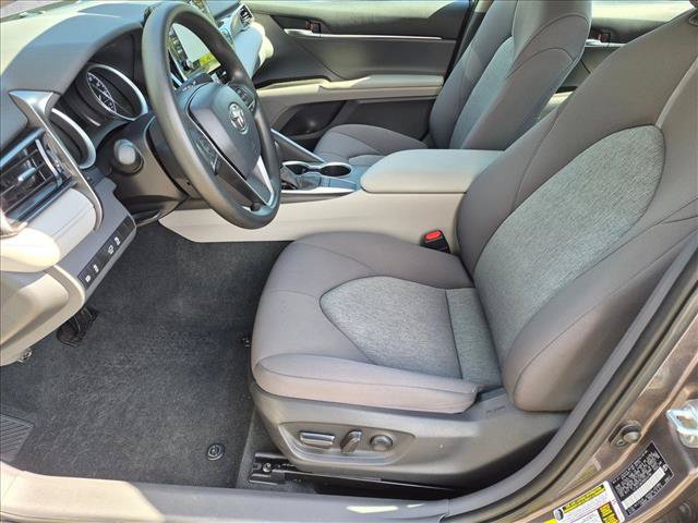 Used 2022 Toyota Camry LE w/ Convenience Package FWD image 15